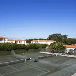 D'el Rey Marriott Golf & מלון