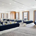 Szálloda D'el Rey Marriott Golf &