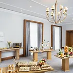 D'el Rey Marriott Golf & מלון 5*